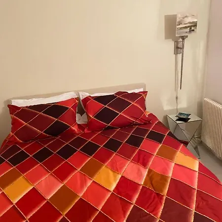 D'hotes Du Carre Des Arts Homestay