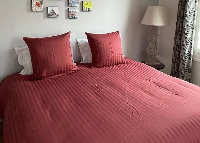 Privatunterkunft D'hotes Du Carre Des Arts Honfleur